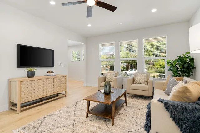 $998,000 | 210 D Street, Roseville, CA 95678