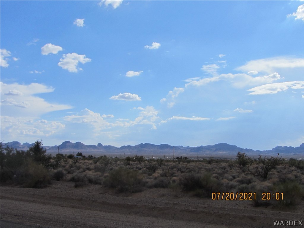 0 North Laguna Road Golden Valley, AZ 86413 - Photo 12 of 31