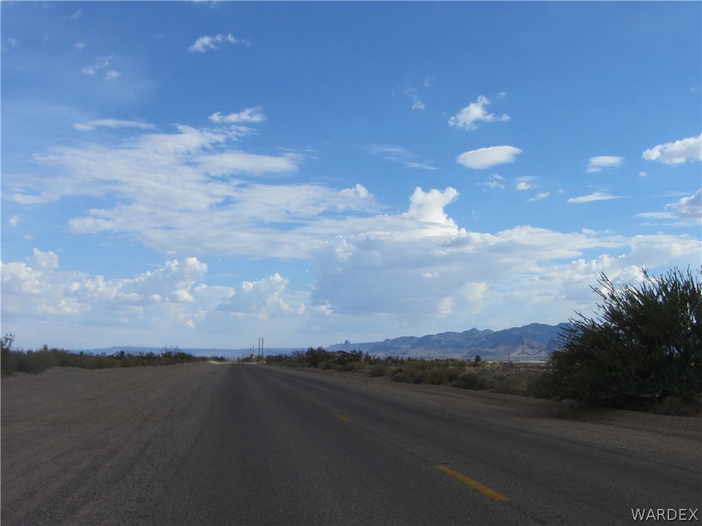 0 North Laguna Road Golden Valley, AZ 86413 - Photo 14 of 31
