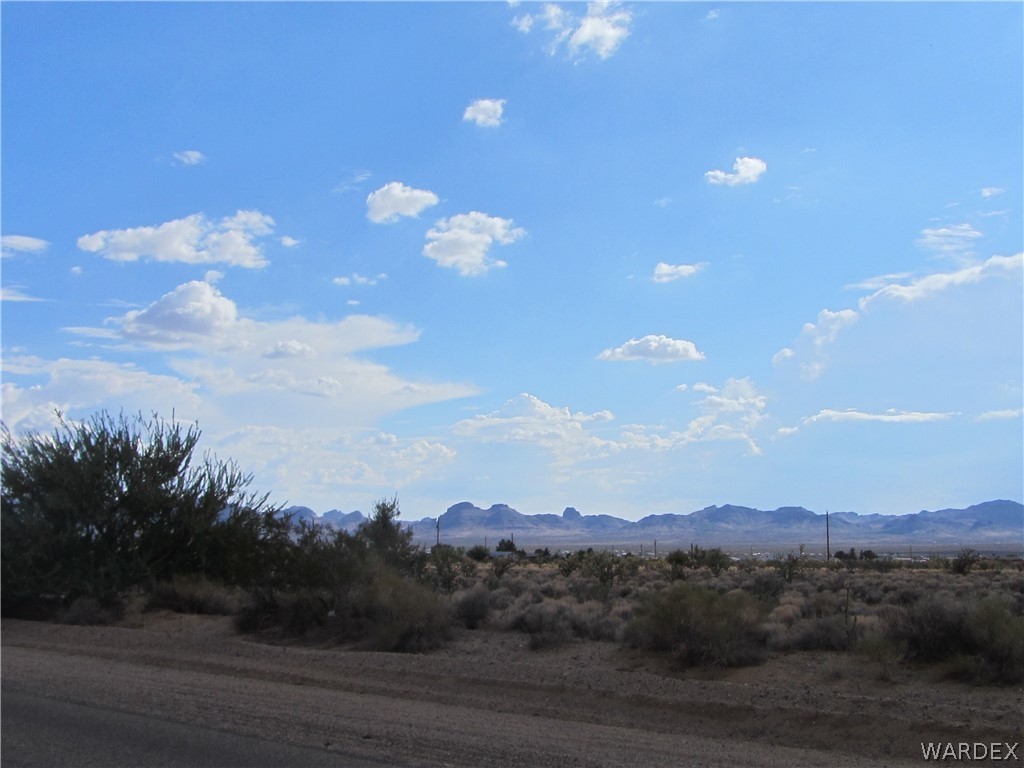 0 North Laguna Road Golden Valley, AZ 86413 - Photo 15 of 31