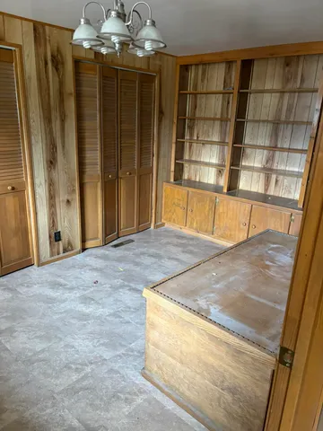 $214,000 | 5603 Oakpoint Road, Jackson, MI 49201