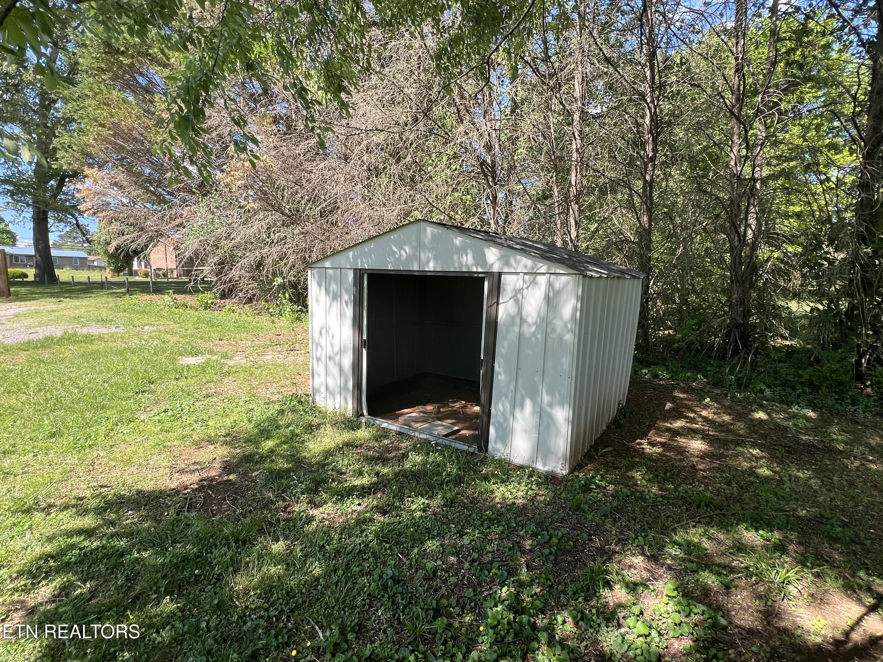 7280 Harrell Road Powell, TN 37849 - Photo 16 of 33 IMG_1625