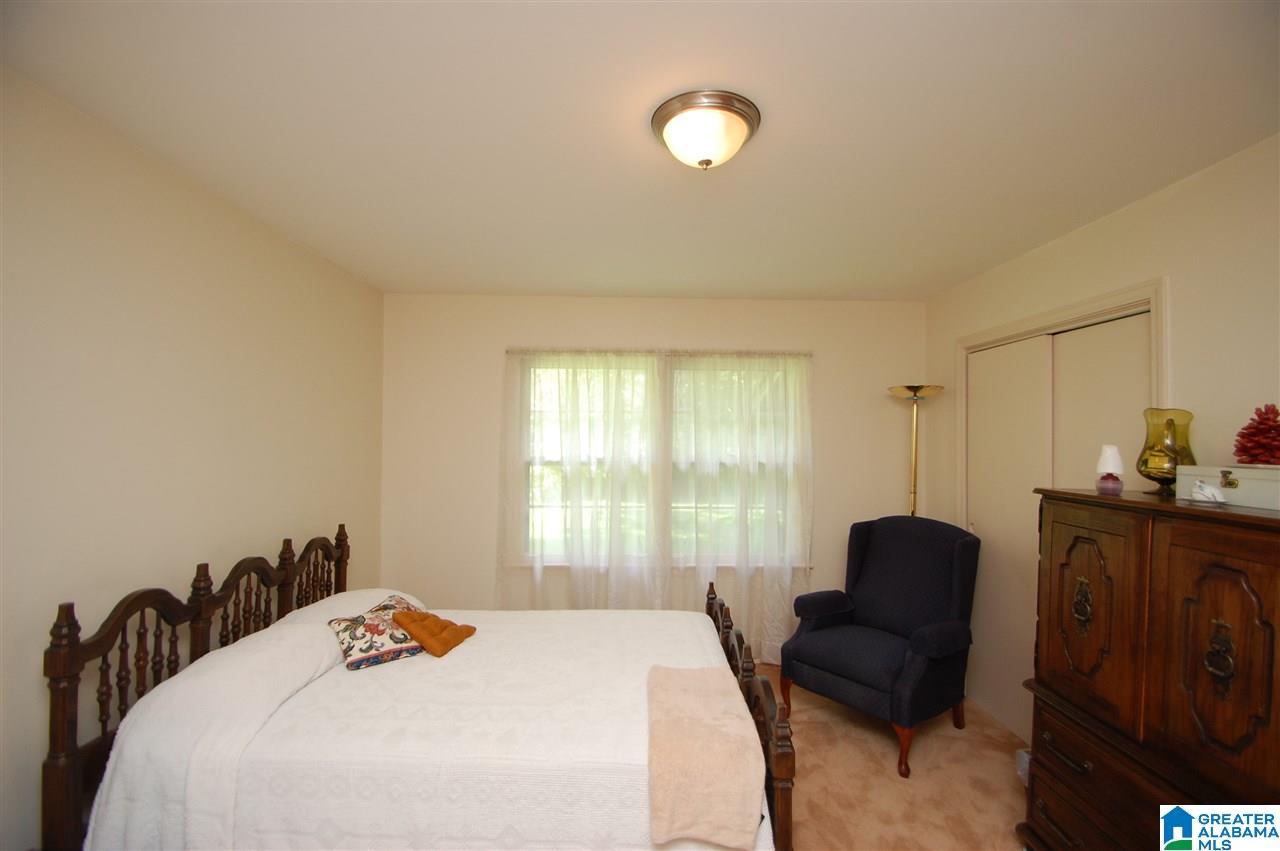 4321 MountainDale Road Birmingham, AL 35213 - Photo 7 of 14