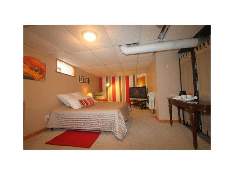 443 Walnut Road Pittsburgh, PA 15202 - Photo 21 of 25 Bedroom. Lower level Bedroom #4 is 13 x12 and has served as a great guest suite as it has a powder room and a wet bar! .