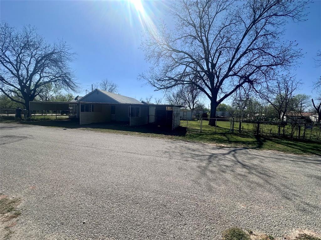302 Ripley Street Coleman, TX 76834 - Photo 19 of 35