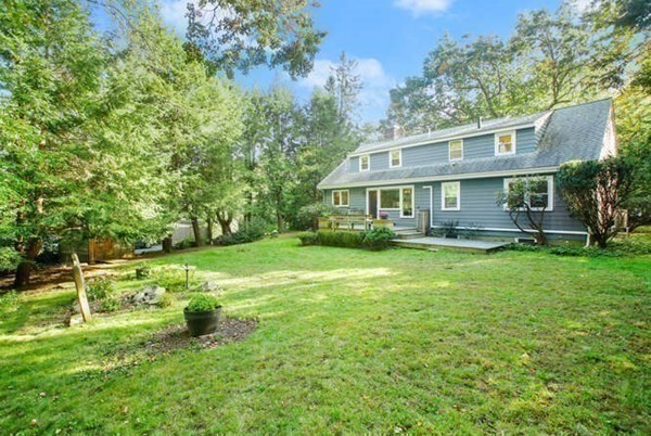 511 Concord Avenue Lexington, MA 02421 - Photo 1 of 38 Gallery Image 1