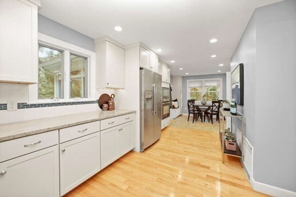 511 Concord Avenue Lexington, MA 02421 - Photo 12 of 38 Gallery Image 12