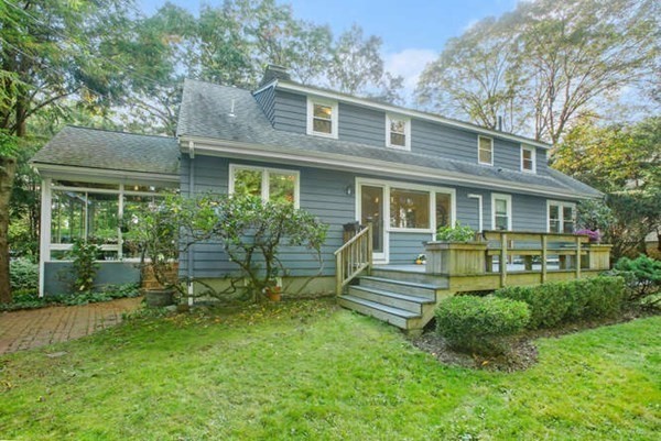 511 Concord Avenue Lexington, MA 02421 - Photo 2 of 38 Gallery Image 2