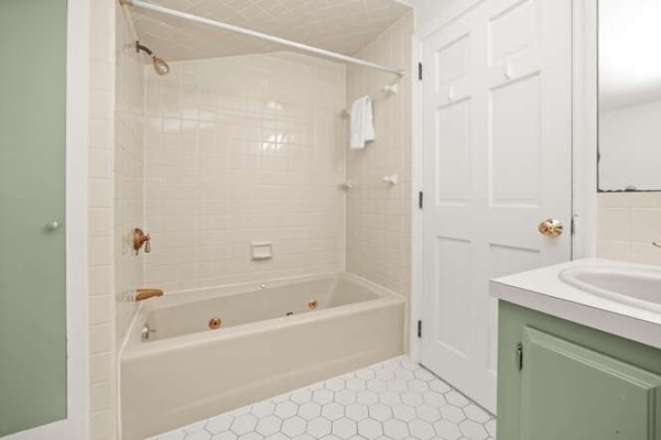 511 Concord Avenue Lexington, MA 02421 - Photo 25 of 38 Gallery Image 25
