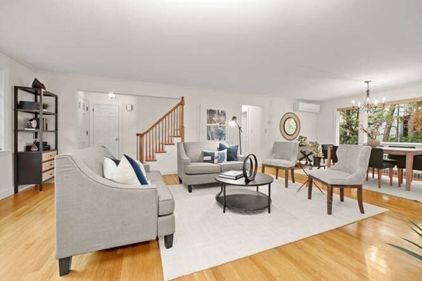 511 Concord Avenue Lexington, MA 02421 - Photo 3 of 38 Gallery Image 3
