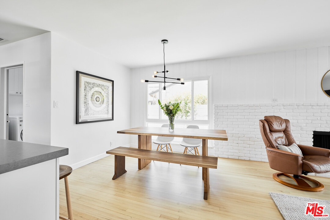 6265 Van Noord Avenue Van Nuys, CA 91401 - Photo 7 of 27