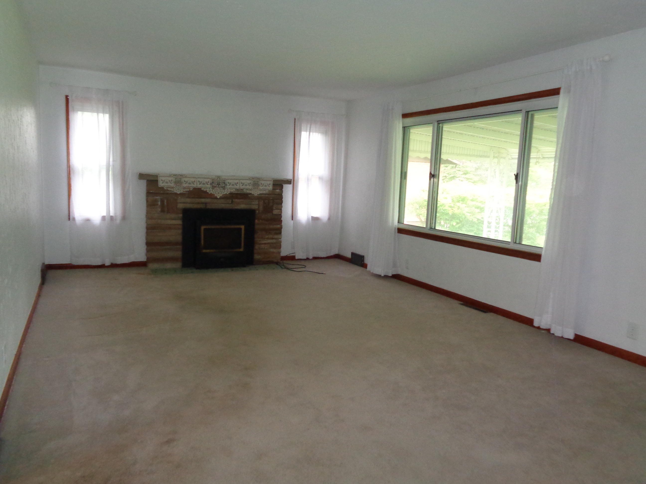 2424 Cottingham Road North Springfield, OH 45502 - Photo 6 of 29