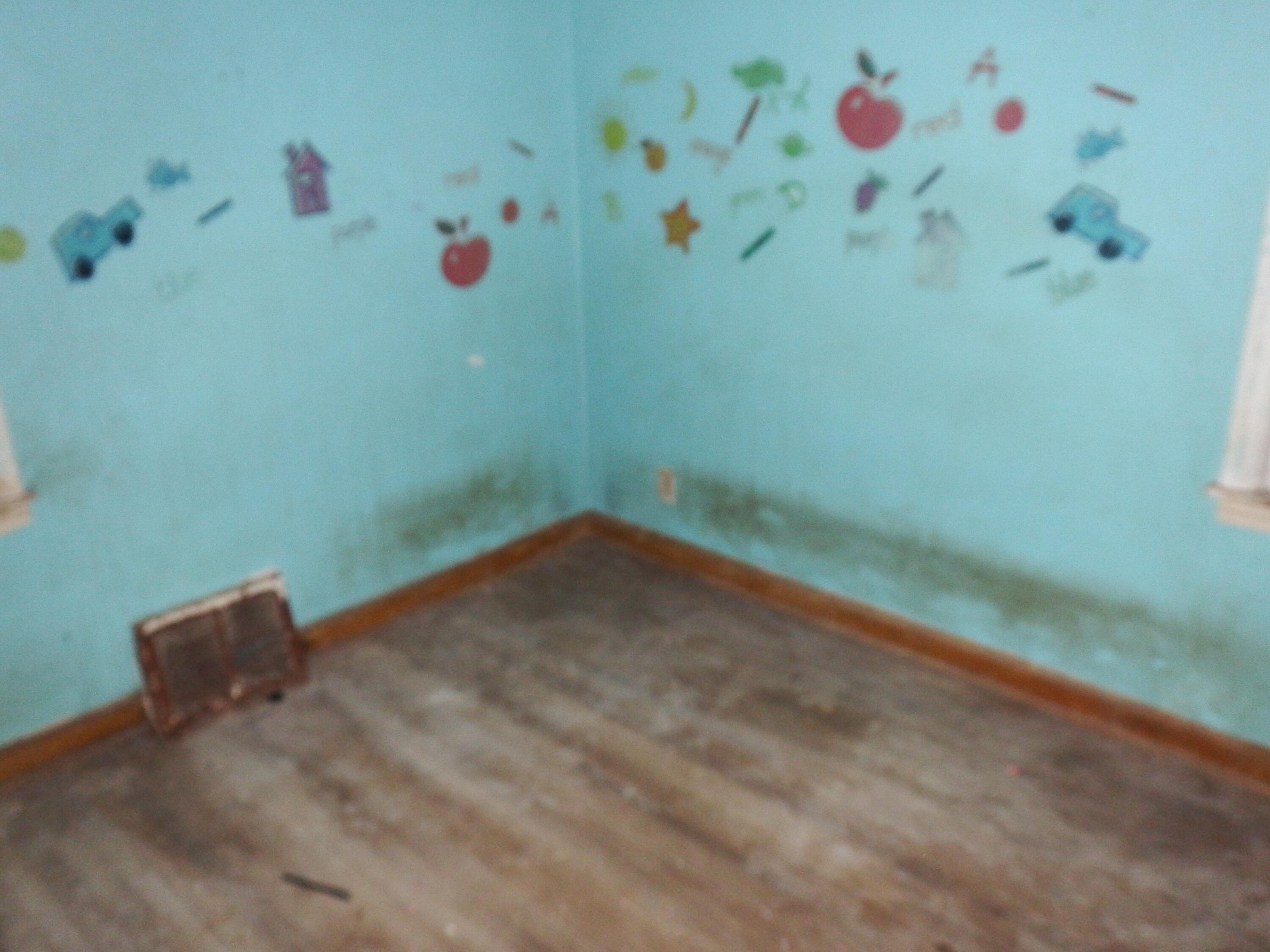 4409 West Garfield Avenue Milwaukee, WI 53208 - Photo 8 of 14 bedroom