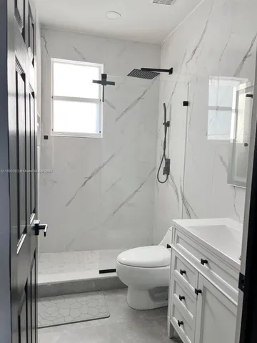 $2,000 | 20124 Southwest 129th Place, Unit 20124, Miami, FL 33177