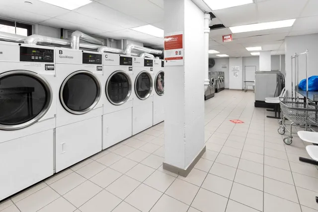 $2,600 | 61-15 98th Street, Unit 3M | Rego Park