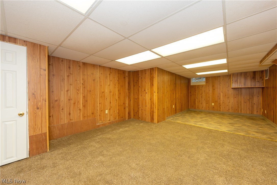 4230 Stilmore Road Cleveland, OH 44121 - Photo 23 of 31
