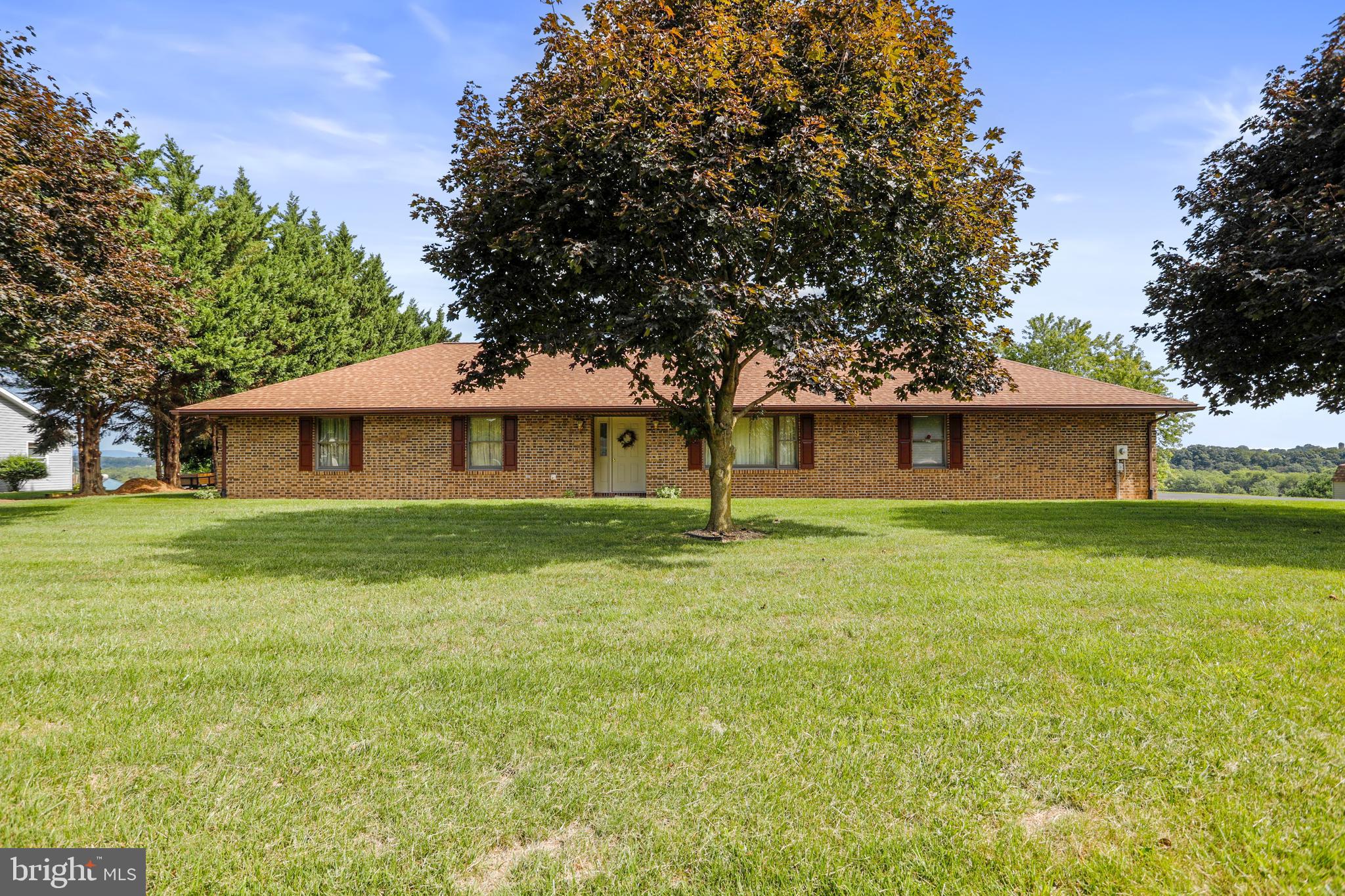 15952 Broadfording Road Hagerstown, MD 21740 - Photo 2 of 39 Gallery Image 2