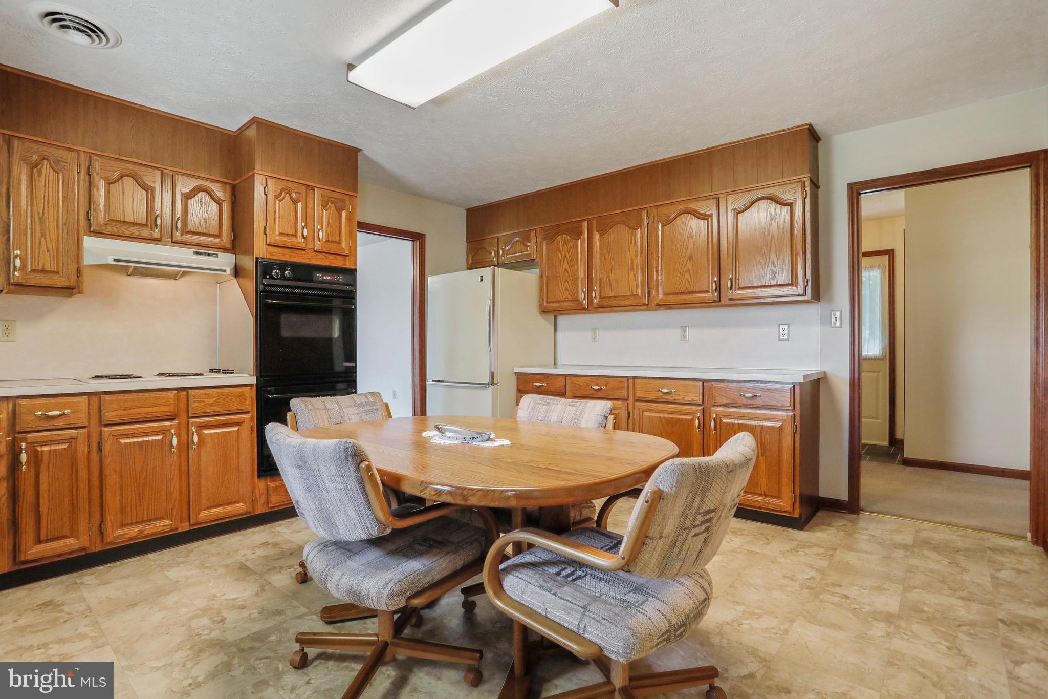 15952 Broadfording Road Hagerstown, MD 21740 - Photo 11 of 39 Gallery Image 11