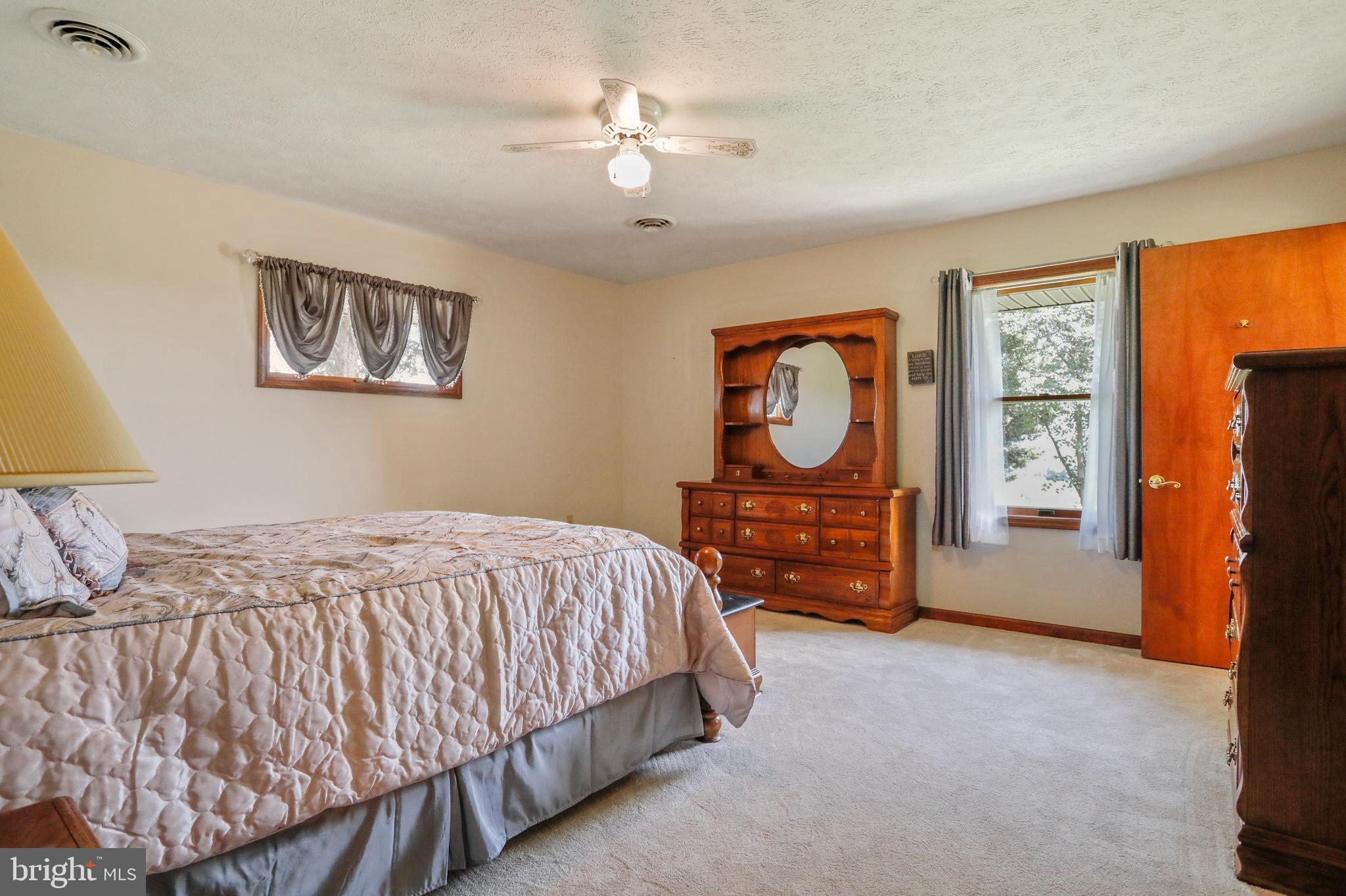 15952 Broadfording Road Hagerstown, MD 21740 - Photo 16 of 39 Gallery Image 16