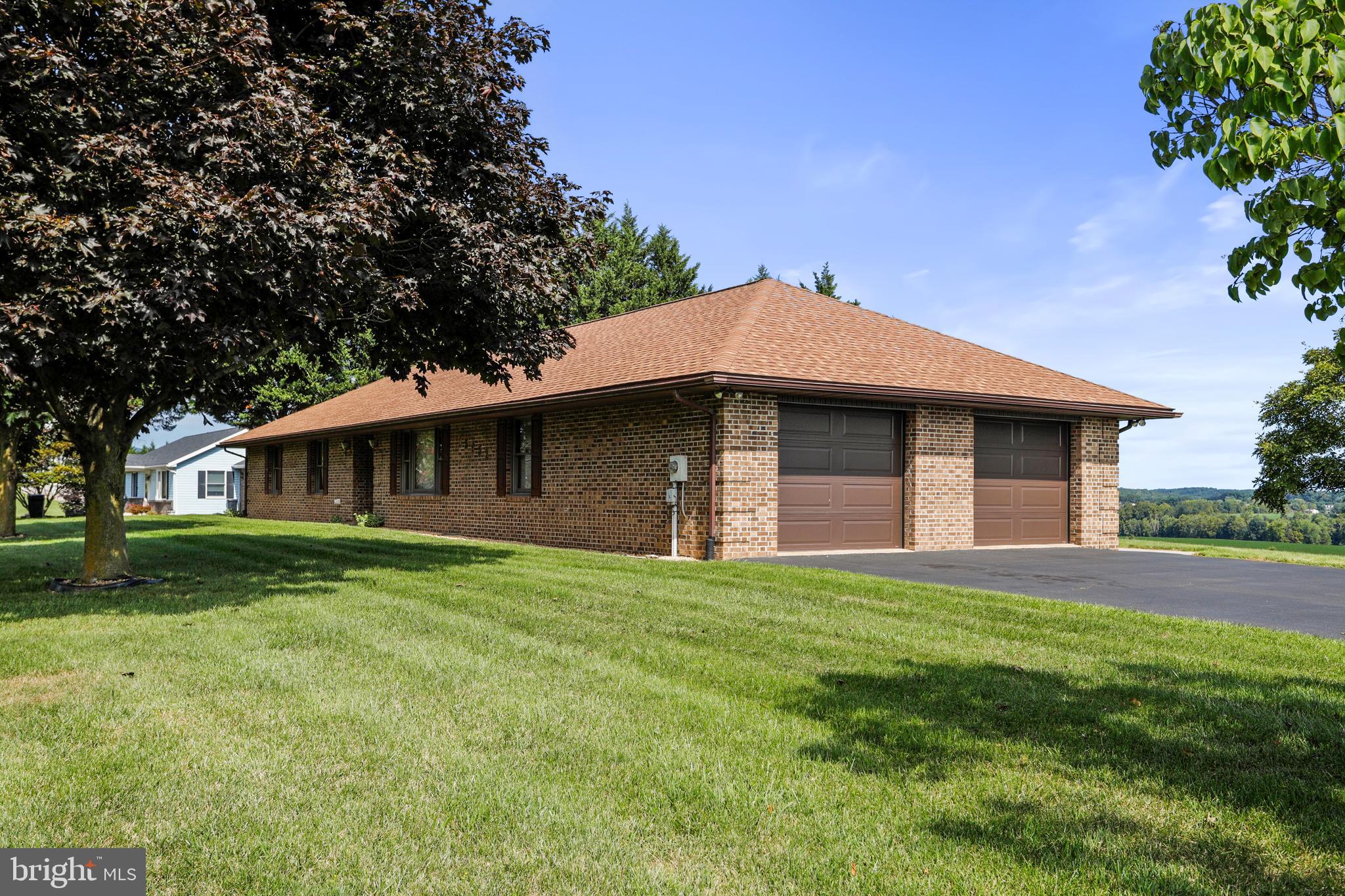 15952 Broadfording Road Hagerstown, MD 21740 - Photo 4 of 39 Gallery Image 4