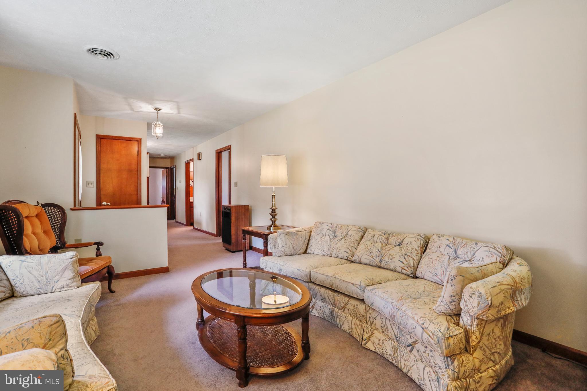 15952 Broadfording Road Hagerstown, MD 21740 - Photo 6 of 39 Gallery Image 6