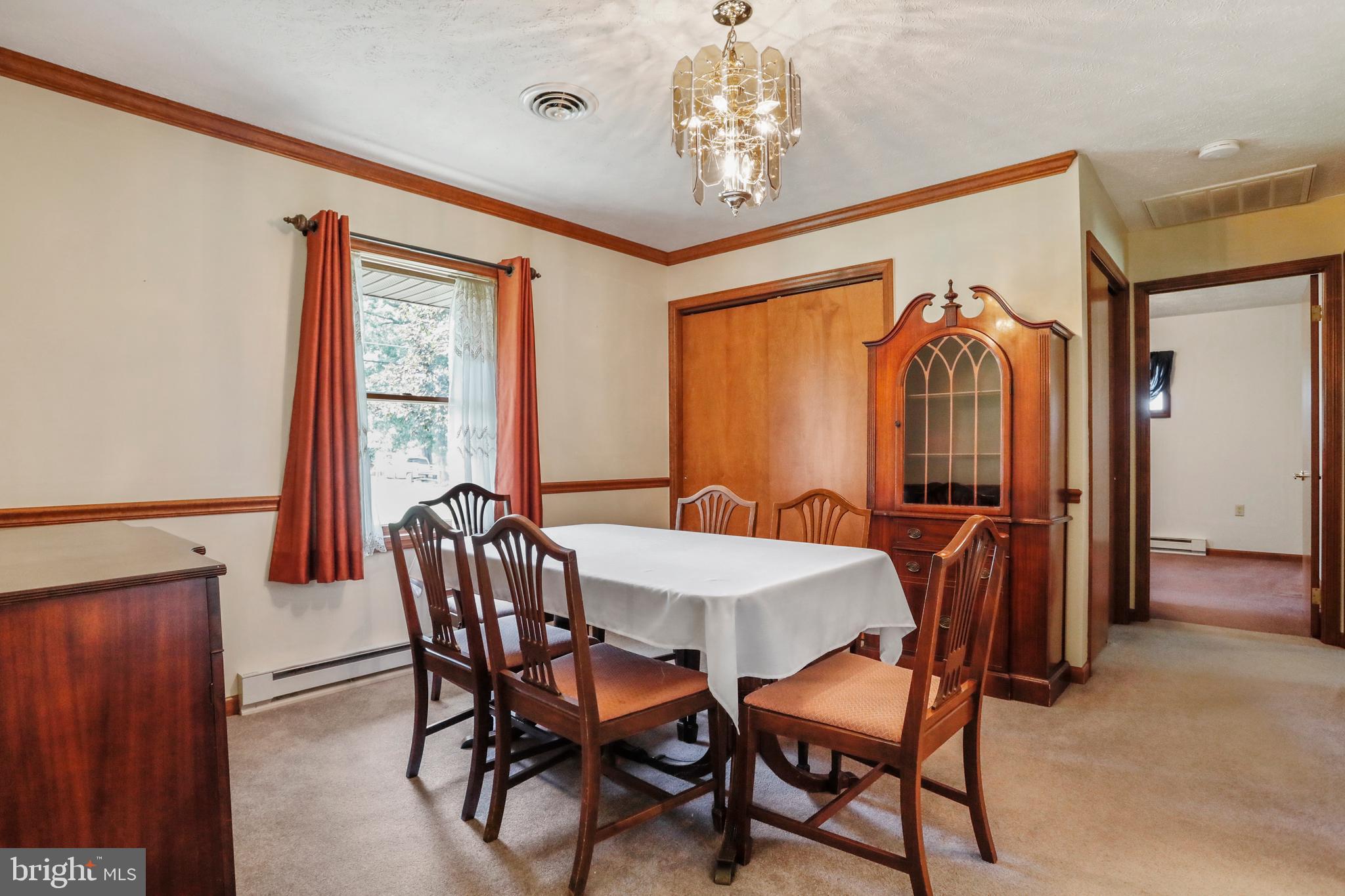 15952 Broadfording Road Hagerstown, MD 21740 - Photo 7 of 39 Gallery Image 7