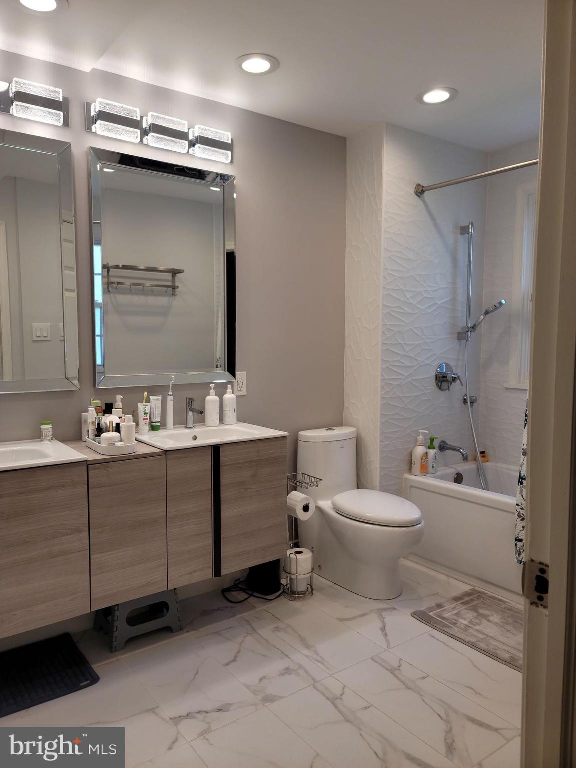 1345 Fairacres Road Jenkintown, PA 19046 - Photo 14 of 36 MASTER BATH