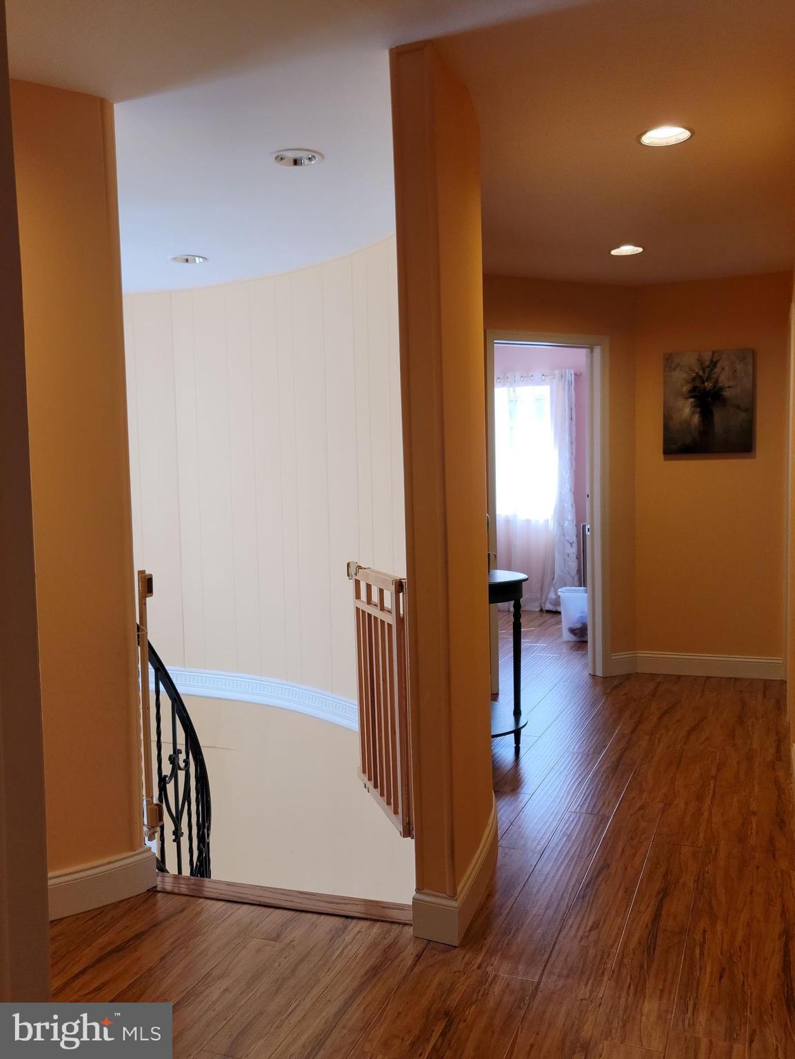 1345 Fairacres Road Jenkintown, PA 19046 - Photo 3 of 36 HALLWAY