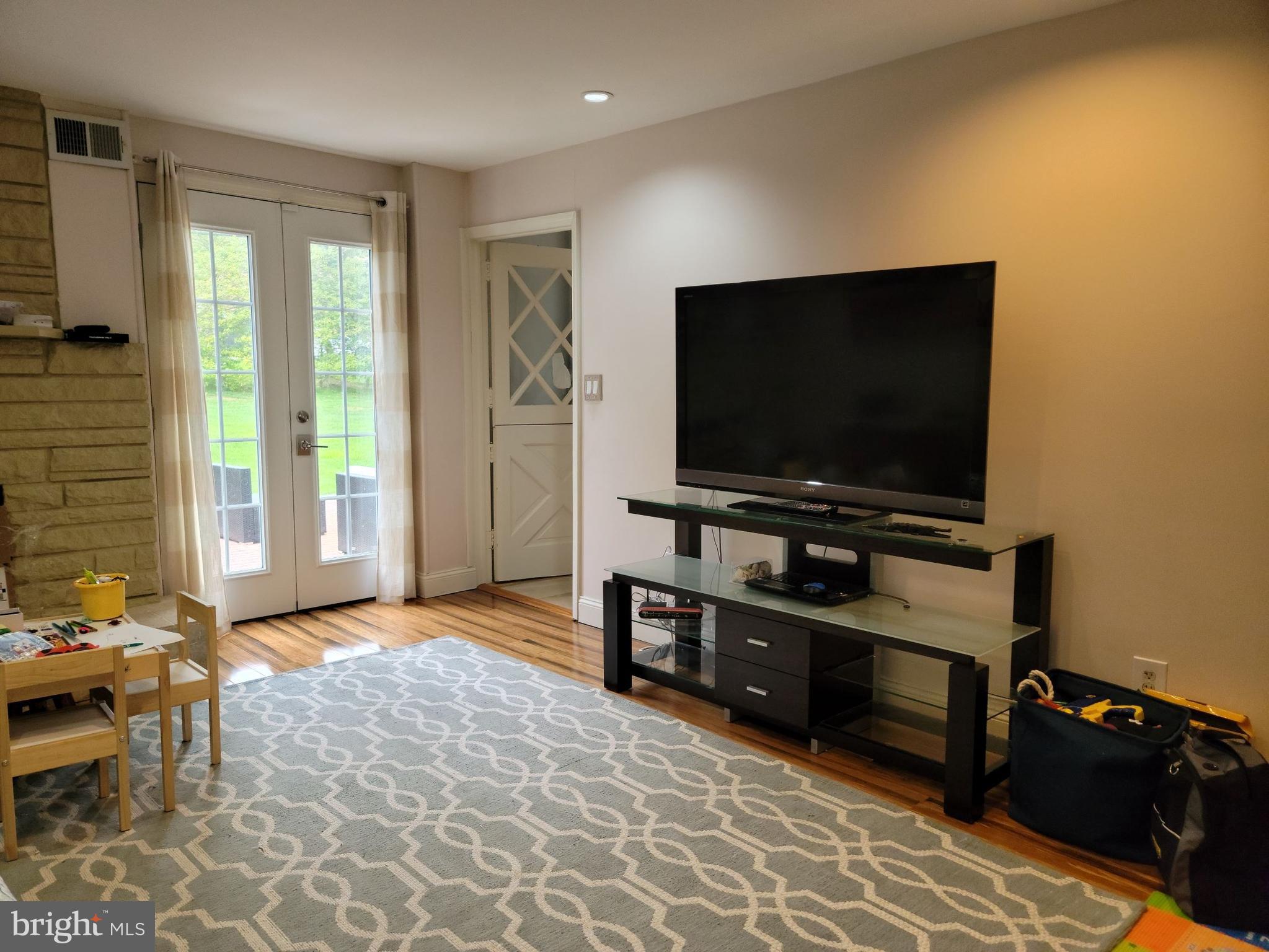 1345 Fairacres Road Jenkintown, PA 19046 - Photo 4 of 36 FAMILY ROOM
