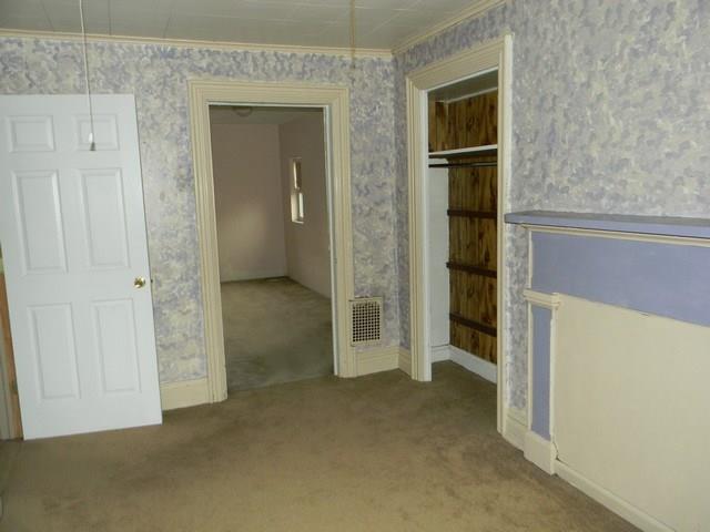 24 Frazier Avenue McKees Rocks, PA 15136 - Photo 22 of 25