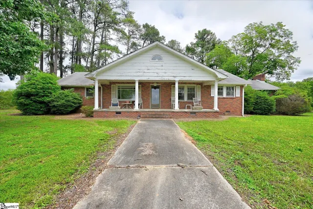 $995,500 | 1411 Trail Road, Belton, SC 29627