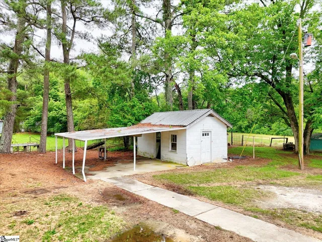 $995,500 | 1411 Trail Road, Belton, SC 29627