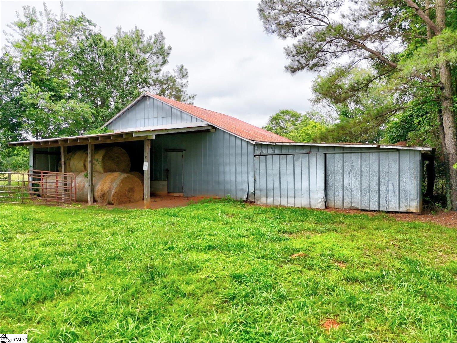 1411 Trail Road Belton, SC 29627 - Photo 28 of 47