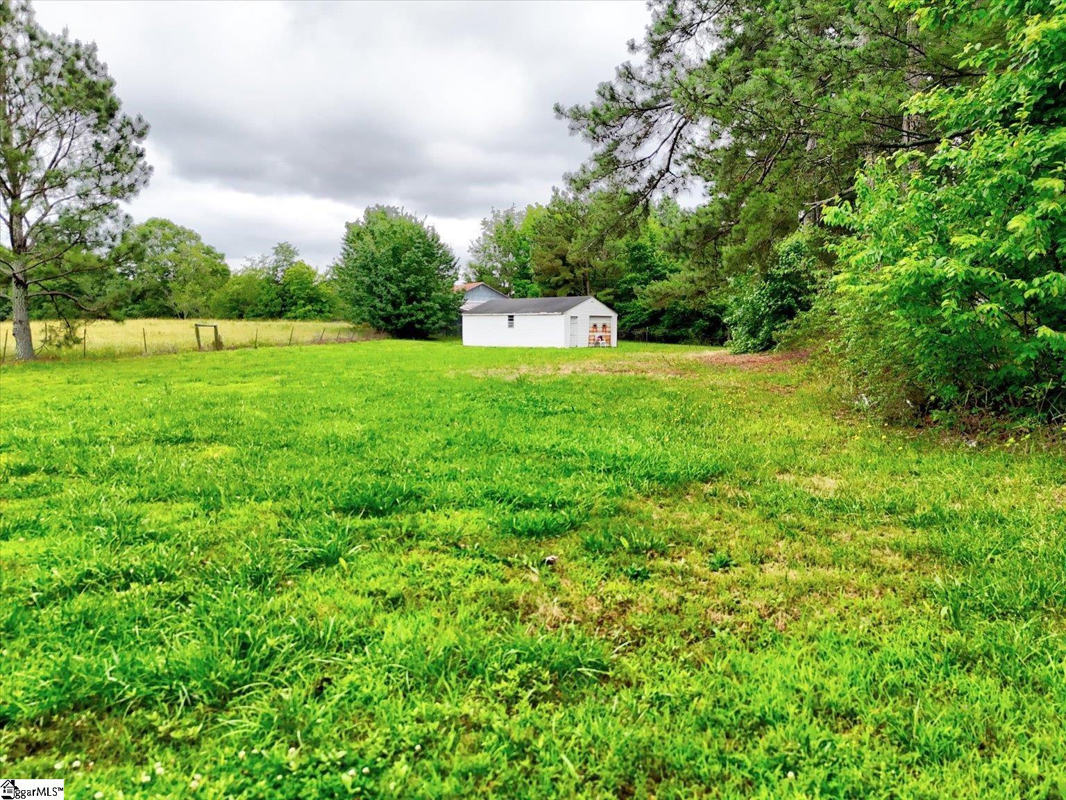 1411 Trail Road Belton, SC 29627 - Photo 40 of 47