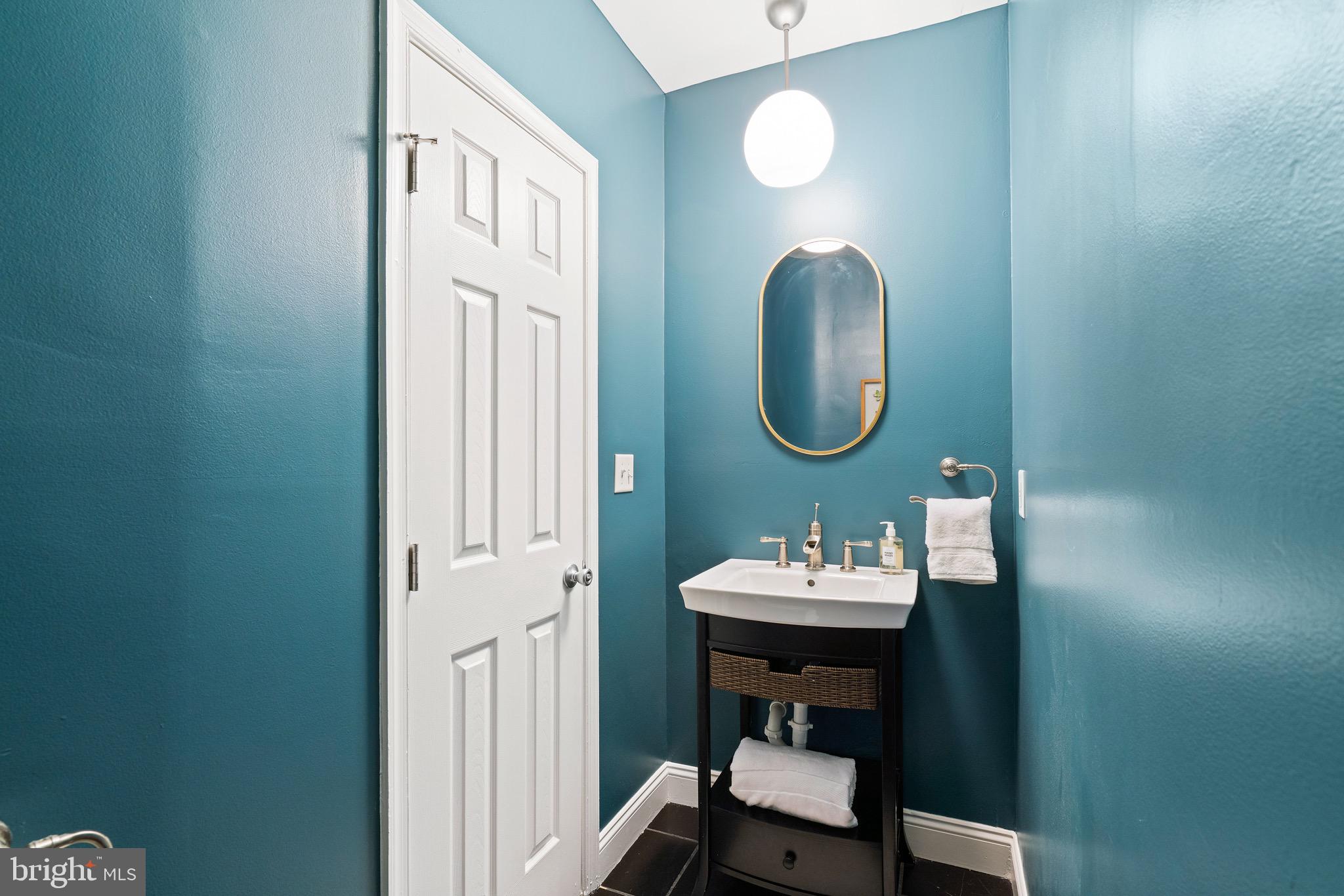 317 13th Street Southeast Washington, DC 20003 - Photo 9 of 24 Half bath