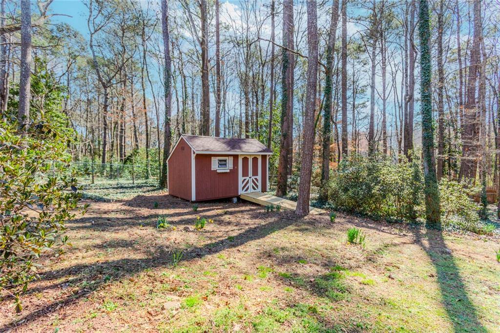 5877 Millstone Run Stone Mountain, GA 30087 - Photo 63 of 71