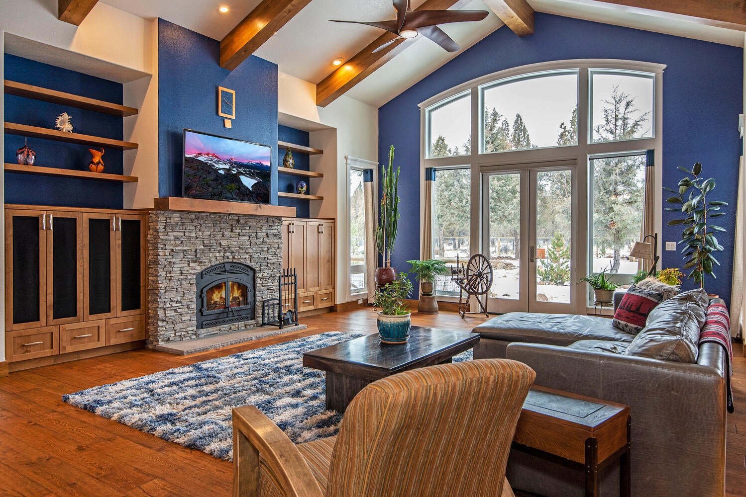 17470 Mountain View Road Sisters, OR 97759 - Photo 50 of 50 Open floor plan