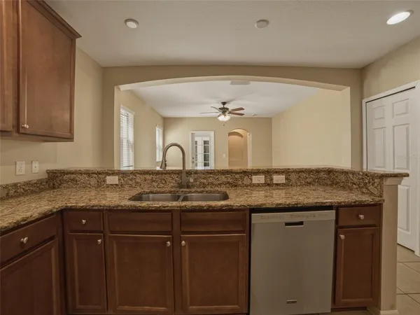 $549,000 | 5941 Beaconpark Street, Lithia, FL 33547