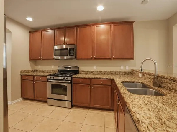 $549,000 | 5941 Beaconpark Street, Lithia, FL 33547