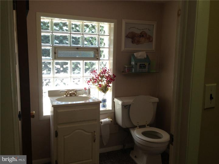 3536 Caley Road Newtown Square, PA 19073 - Photo 19 of 24