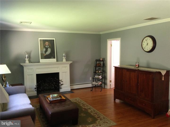 3536 Caley Road Newtown Square, PA 19073 - Photo 5 of 24