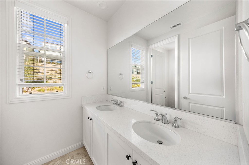 20631 West Chestnut Circle Porter Ranch, CA 91326 - Photo 25 of 41