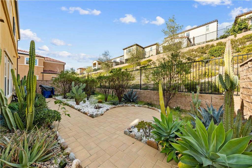 20631 West Chestnut Circle Porter Ranch, CA 91326 - Photo 33 of 41