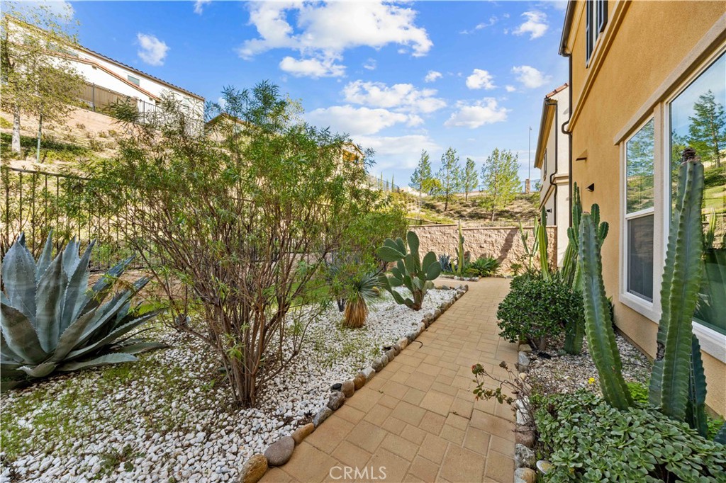 20631 West Chestnut Circle Porter Ranch, CA 91326 - Photo 34 of 41