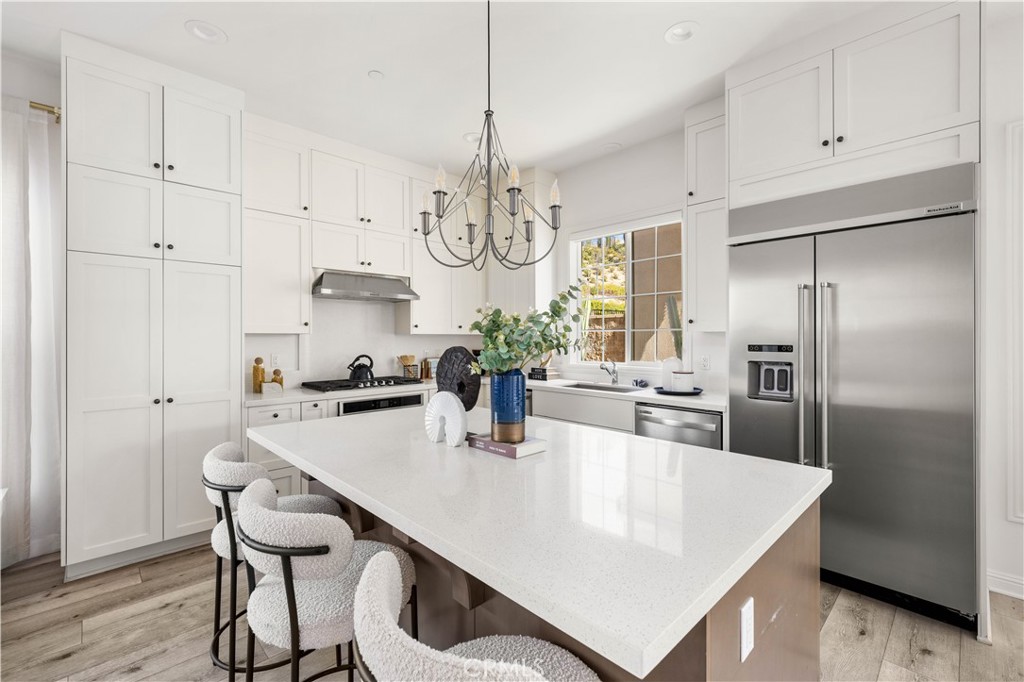 20631 West Chestnut Circle Porter Ranch, CA 91326 - Photo 5 of 41