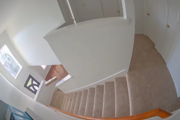 a view of entryway with furniture