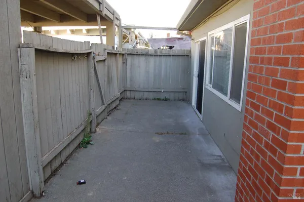 $2,800 | 114 Westwood Street, Vallejo, CA 94591
