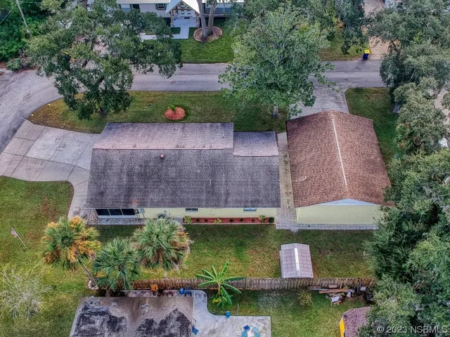 $468,000 | 127 Magnolia Avenue, Edgewater, FL 32132