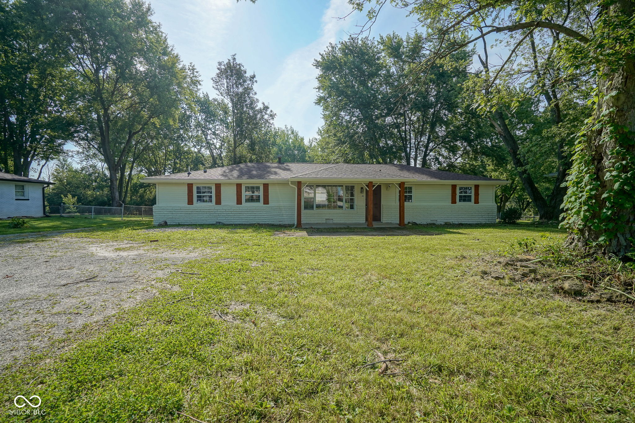 678 North Pendleton Avenue Pendleton, IN 46064 - Photo 2 of 36 Gallery Image 2