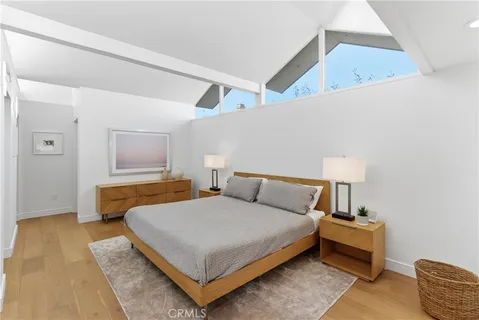 $2,499,000 | 258 Walnut Street, Newport Beach, CA 92663